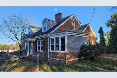 1801 Carthage Street, Sanford, NC 27330 - Photo 5