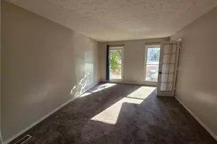 5700 Nassau Dr, Fayetteville, NC 28314 - Photo 9