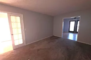 5700 Nassau Dr, Fayetteville, NC 28314 - Photo 7