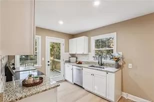 5108 Walnut Dr, Fayetteville, NC 28304 - Photo 7