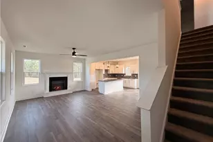 312 One Tree Hill, Sanford, NC 27330 - Photo 3