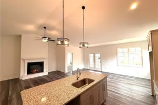 111 Driftwood Ct, Sanford, NC 27330 - Photo 15