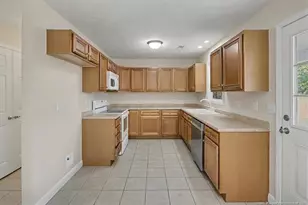 311 Lenoir Dr, Spring Lake, NC 28390 - Photo 15