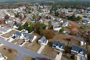 311 Lenoir Dr, Spring Lake, NC 28390 - Photo 3