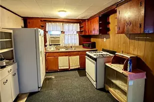 433 Cumberland Ave, Raeford, NC 28376 - Photo 5