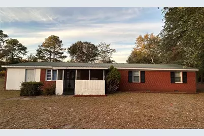 433 Cumberland Avenue, Raeford, NC 28376 - Photo 1