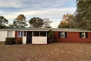 433 Cumberland Ave, Raeford, NC 28376 - Photo 1