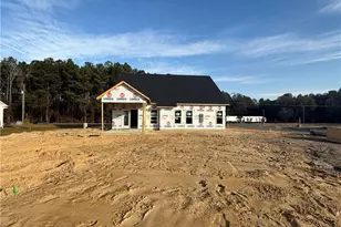 2118 Smith Rd, Hope Mills, NC 28348 - Photo 15