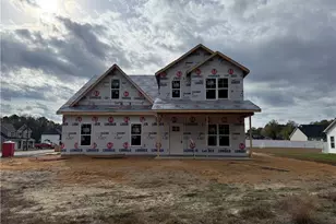 2118 Smith Rd, Hope Mills, NC 28348 - Photo 1