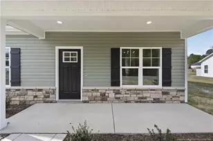 2118 Smith Rd, Hope Mills, NC 28348 - Photo 5