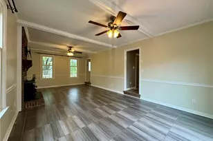 6105 Lakeway Dr, Fayetteville, NC 28306 - Photo 7