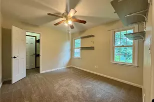 6105 Lakeway Dr, Fayetteville, NC 28306 - Photo 25