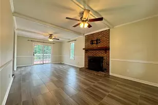 6105 Lakeway Dr, Fayetteville, NC 28306 - Photo 5