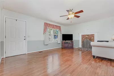 309 S Currie Drive, Sanford, NC 27330 - Photo 5