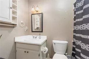 309 S Currie Dr, Sanford, NC 27330 - Photo 9