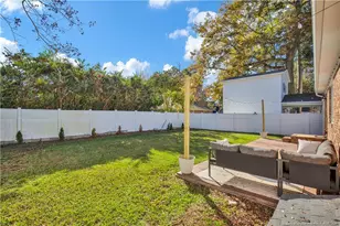 307 W 22nd St, Lumberton, NC 28358 - Photo 25