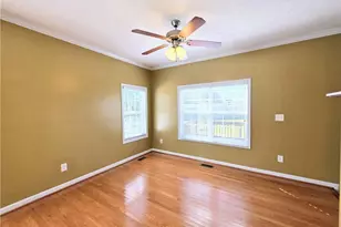 1612 Middle Creek Ct, Fayetteville, NC 28314 - Photo 7