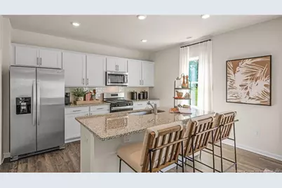 106 Discovery Way, Spring Lake, NC 28390 - Photo 7