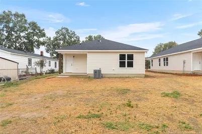 229 E Washington Street, Coats, NC 27521 - Photo 23