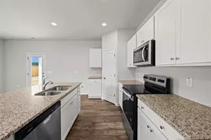 284 Deep River Rd, Aberdeen, NC 28315 - Photo 3