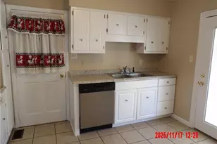 537 Deerpath Dr, Fayetteville, NC 28311 - Photo 17