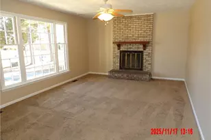 537 Deerpath Dr, Fayetteville, NC 28311 - Photo 3