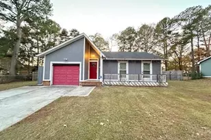 3305 Hunting Bay Dr, Spring Lake, NC 28390 - Photo 1
