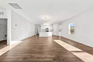 266 Happy Trail Rd, Aberdeen, NC 28315 - Photo 11