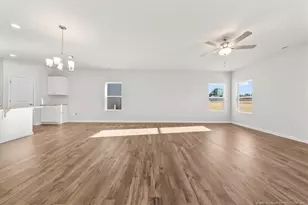 266 Happy Trail Rd, Aberdeen, NC 28315 - Photo 11