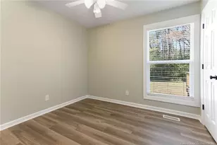 4101 Carson Dr, Sanford, NC 27332 - Photo 17