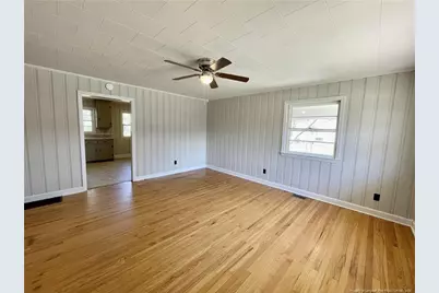 531 E Donaldson Avenue, Raeford, NC 28376 - Photo 7