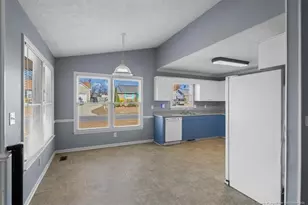 859 Flintwood Rd, Fayetteville, NC 28314 - Photo 17