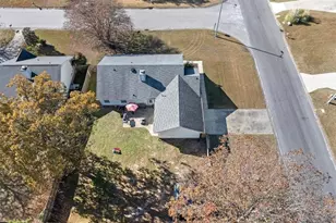 859 Flintwood Rd, Fayetteville, NC 28314 - Photo 39