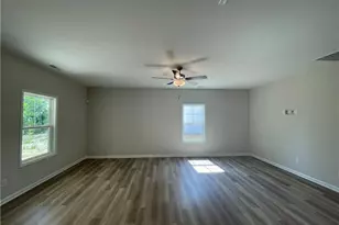 4275 Halkirk Dr, Fayetteville, NC 28312 - Photo 9