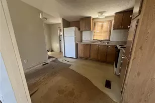 2964 Popes Crossing Rd, Lumberton, NC 28358 - Photo 5