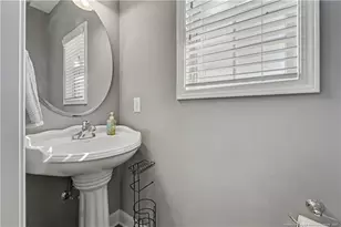 5609 Prestonfield Ln, Hope Mills, NC 28348 - Photo 27