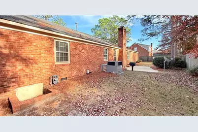 2102 Clinchfield Drive, Fayetteville, NC 28304 - Photo 43