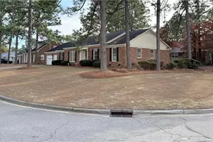 2102 Clinchfield Dr, Fayetteville, NC 28304 - Photo 5