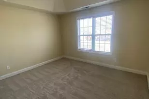 3557 Castlefield Ln, Fayetteville, NC 28306 - Photo 9