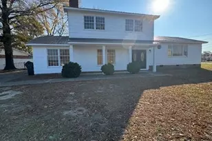 480 Santa Fe Dr, Fayetteville, NC 28303 - Photo 1