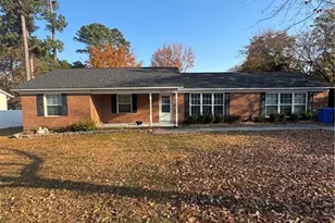 413 Jamestown Ave, Fayetteville, NC 28303 - Photo 1