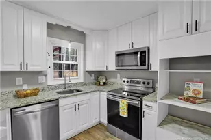 209 Waxhaw Dr, Fayetteville, NC 28314 - Photo 13