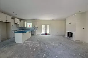 1920 Mandevilla Wy, Hope Mills, NC 28348 - Photo 3