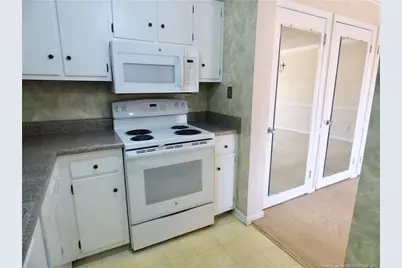 [Address not provided], Fayetteville, NC 28305 - Photo 9