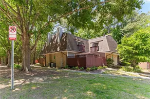 165 Springberry Ln, Chapel Hill, NC 27517 - Photo 3