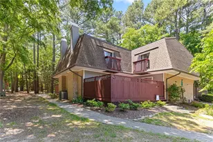 165 Springberry Ln, Chapel Hill, NC 27517 - Photo 5