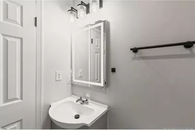 619 Bessemer Circle, Fayetteville, NC 28301 - Photo 21