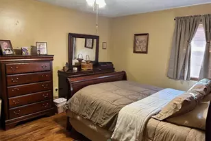 8618 72 Hwy, Lumberton, NC 28372 - Photo 9