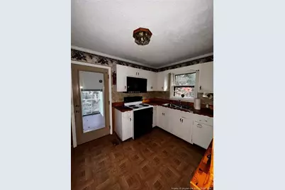 1921 Shiloh Drive, Fayetteville, NC 28304 - Photo 5