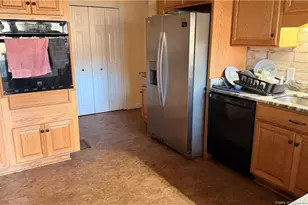 4041 Timber Wolf Cir, Sanford, NC 27332 - Photo 11